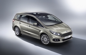 Nov Ford S-MAX