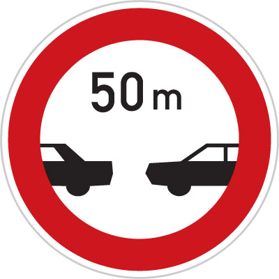 B34 - Nejmenší vzdálenost mezi vozidly