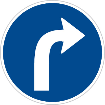 C2b - Přikázaný směr jízdy vpravo